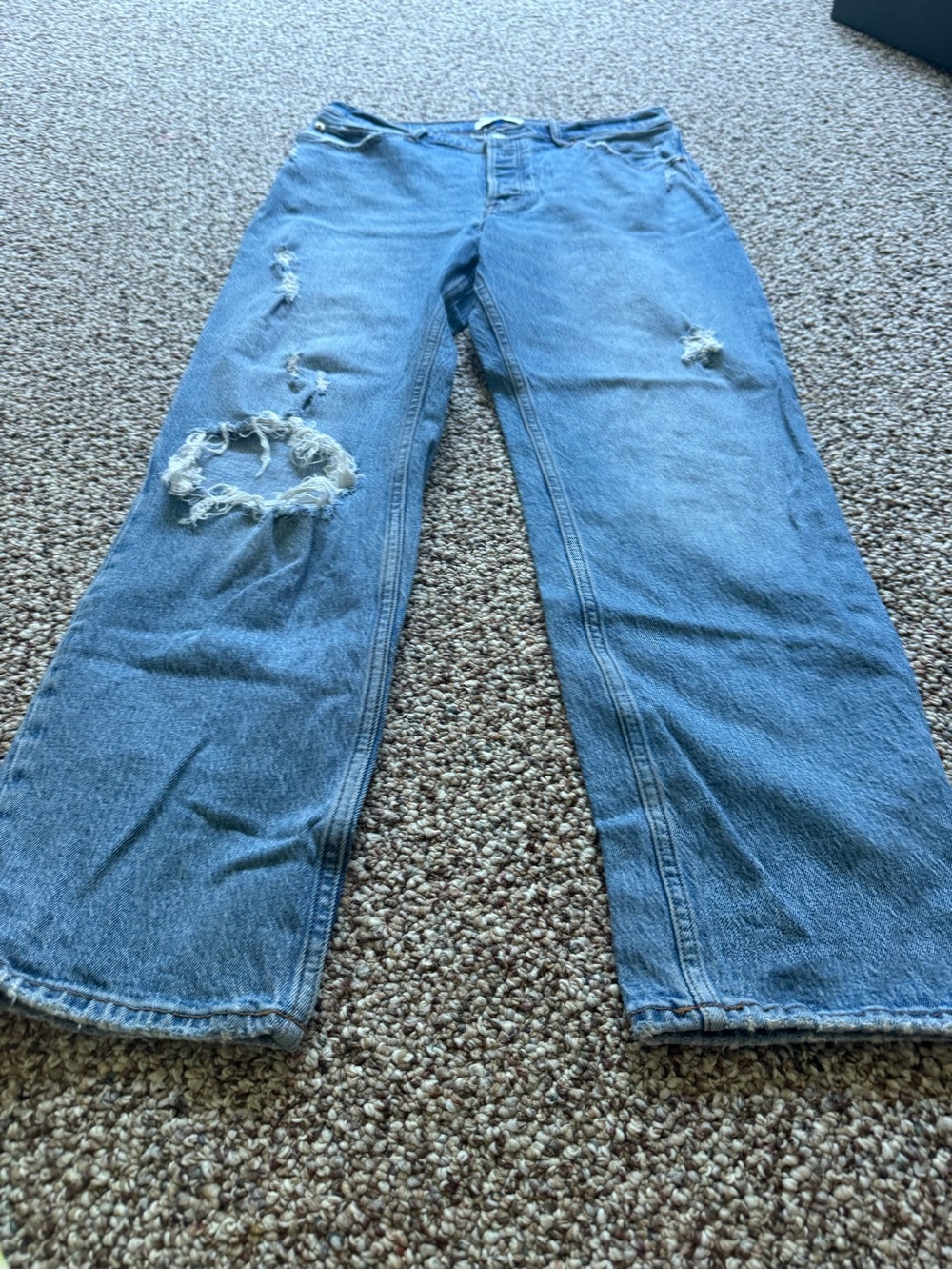 Abercrombie & Fitch Straight Leg Distressed Blue Jeans